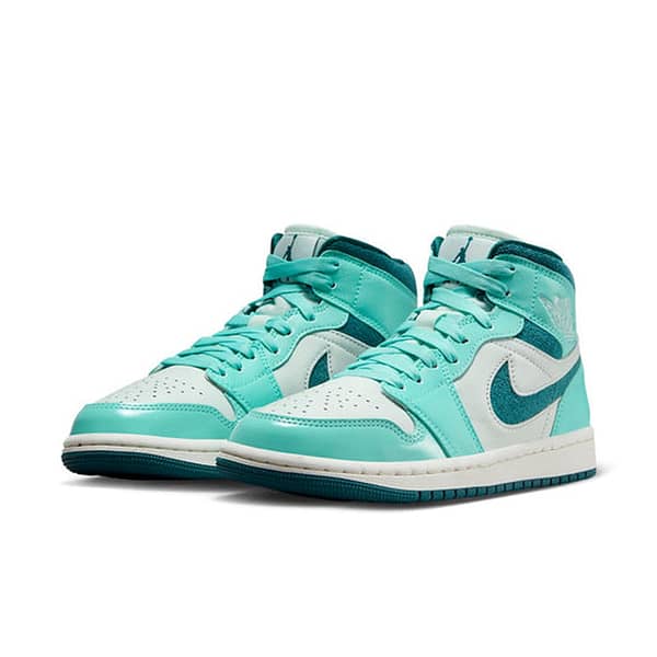 Air Jordan 1 Mid 'Bleached Turquoise' Wmns