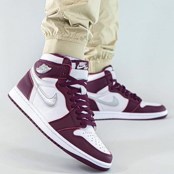 Air Jordan 1 Retro High Og 'Bordeaux'