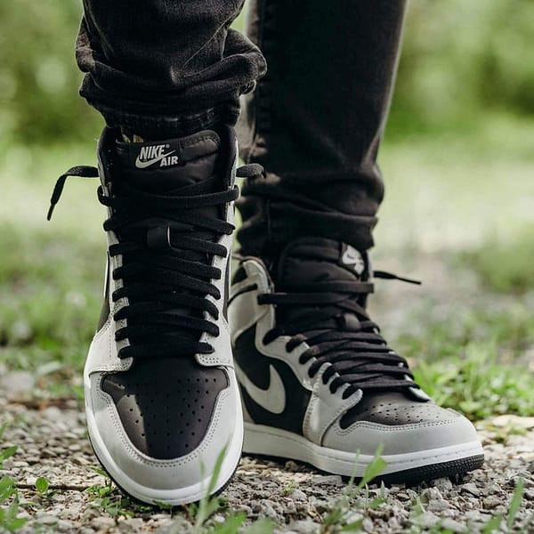 Air Jordan 1 Retro High Og 'Shadow 2.0'