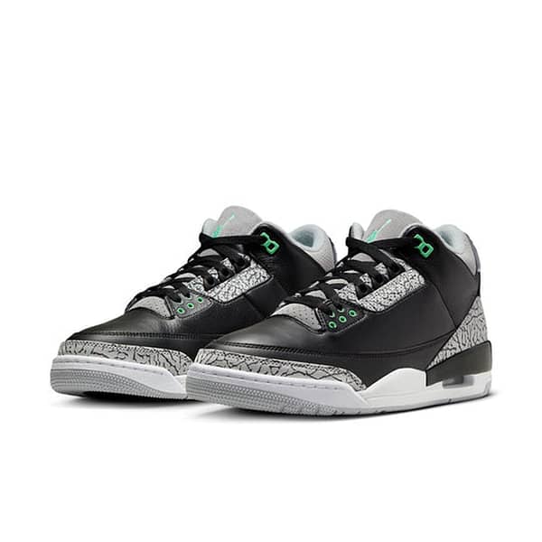 Air Jordan 3 Retro 'Green Glow'