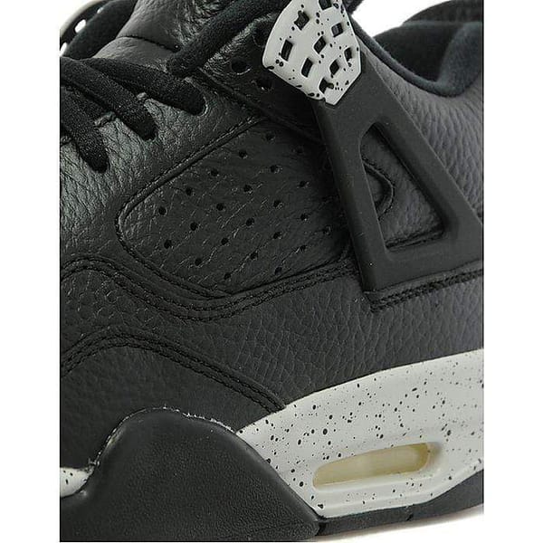 Air Jordan 4 Retro 'Oreo'