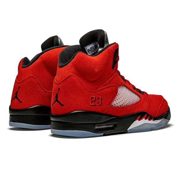 Air Jordan 5 Retro ‘Raging Bull’ 2021