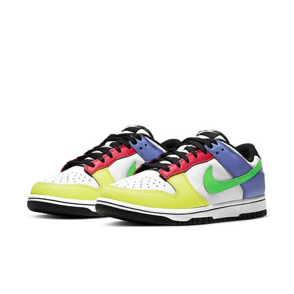 Nike Dunk Low 'Green Strike'