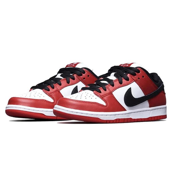 Nike Sb Dunk Low Chicago