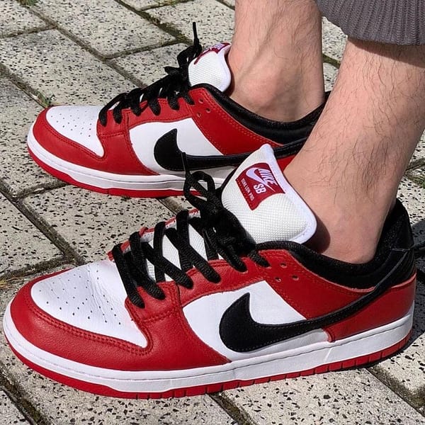 Nike Sb Dunk Low Chicago