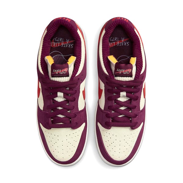 Nike Sb Dunk Low 'Skate Like A Girl'