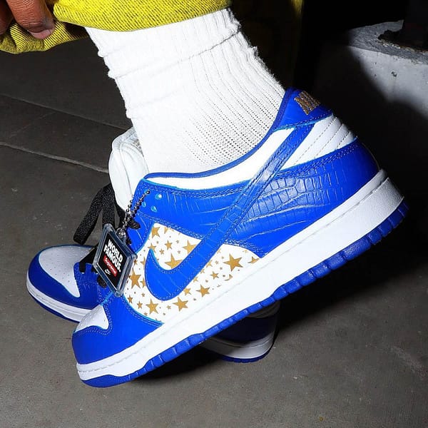 Supreme X Nike Dunk Low Og Sb Qs 'Hyper Royal'