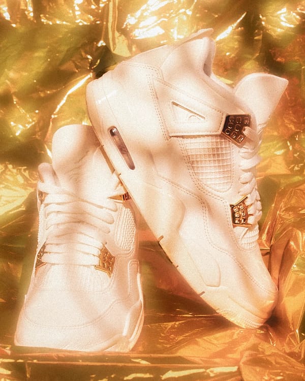 Air Jordan 4 Sail Metallic Gold