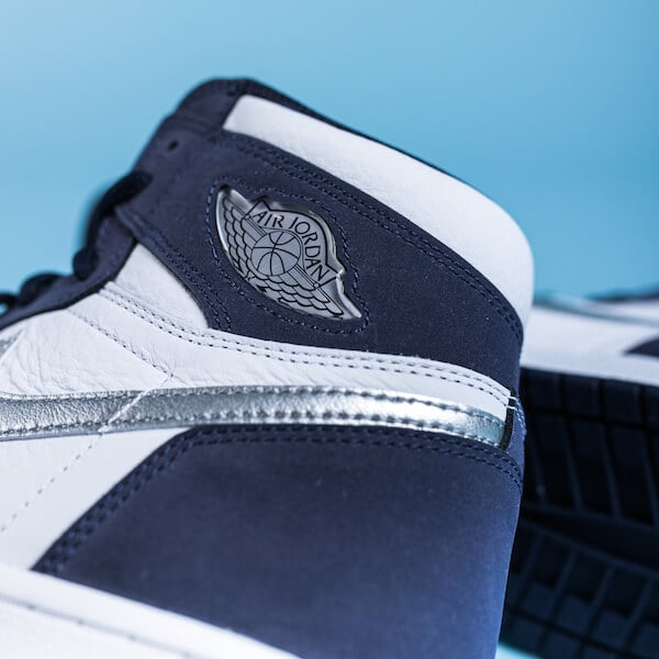 Air Jordan 1 Retro High Midnight Navy (2020)